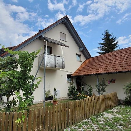 Ferienwohnung Naehe Bodensee. เมคเคนบอยเริน ภายนอก รูปภาพ